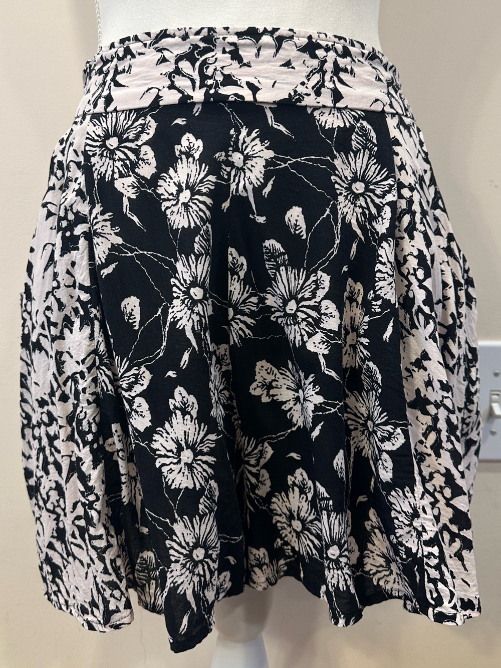 Free People Black and Cream Floral Skater Shorts